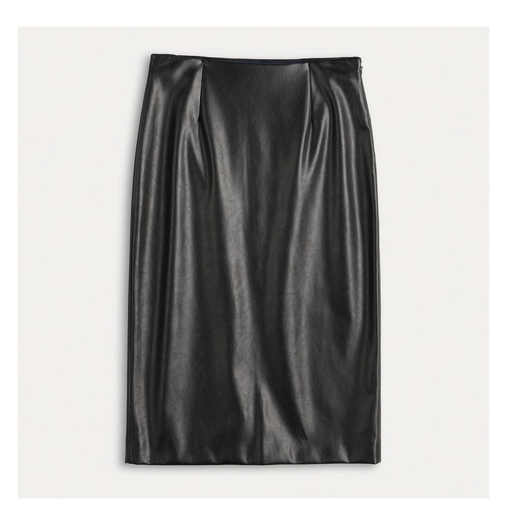 Elegant Faux Black Leather Skirt
